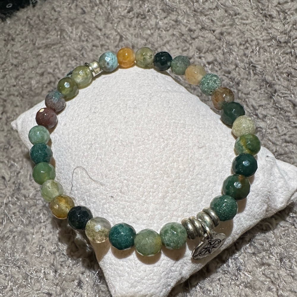 Beaded Bracelet - Picture 6 of 6
